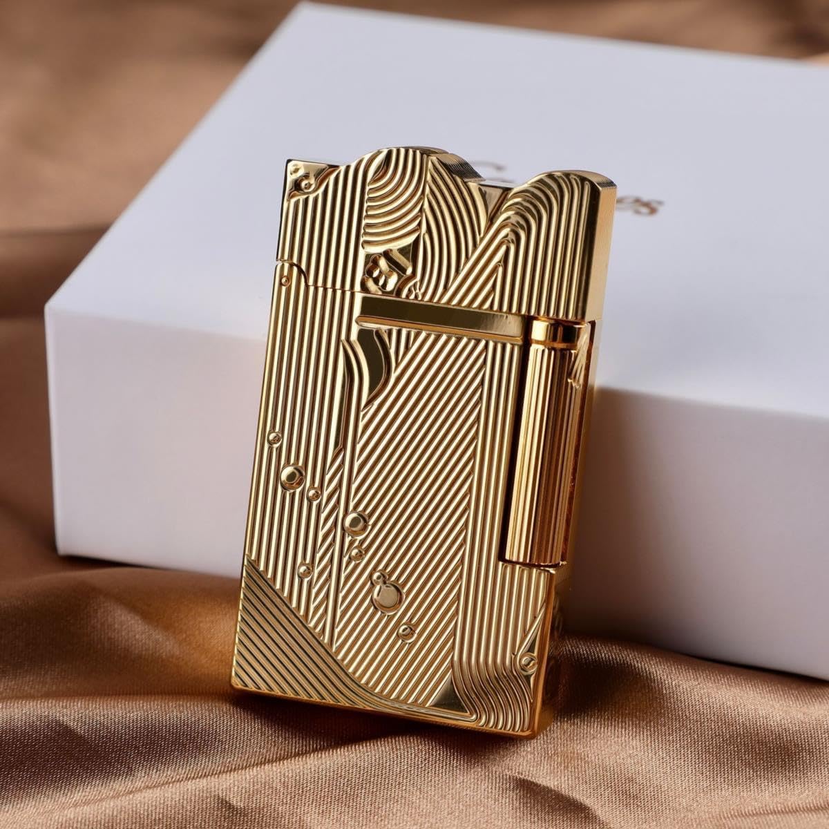 Sanji Lighter Luxury Present Box Packaging Metal Mermaid Lighters Retro Nostalgic One-Piece Pulley Refillable Kerosene Soft Flame Lighter Butane Free Birthday (Gold-A)